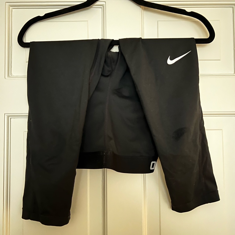 Nike Pro Crop Leggings